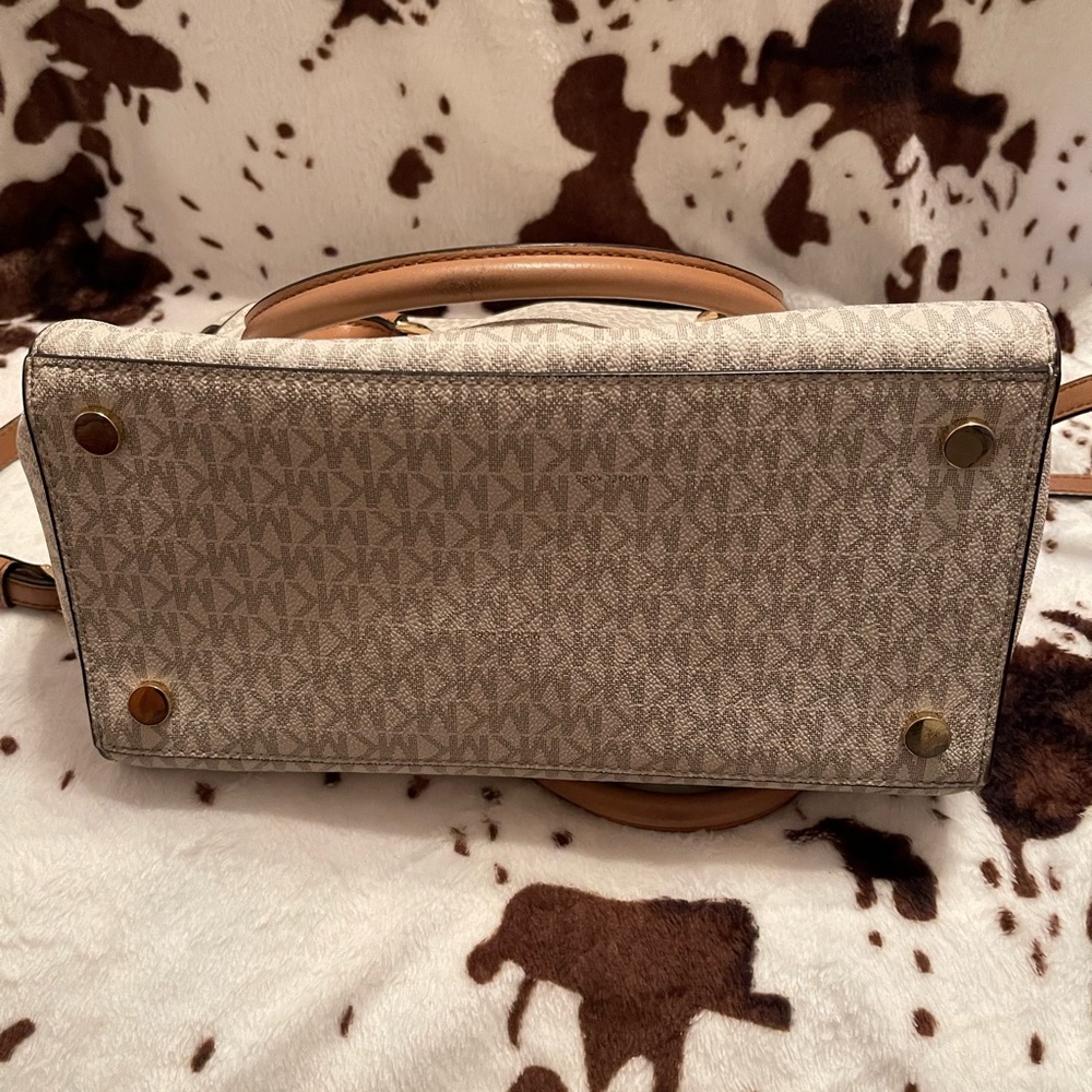 ๐๐ธ MK Purse ๐ท๐บ - Picture 4 of 8